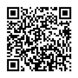 东方啸已经宣布下周将由唐言接替集团总裁的职务二维码生成