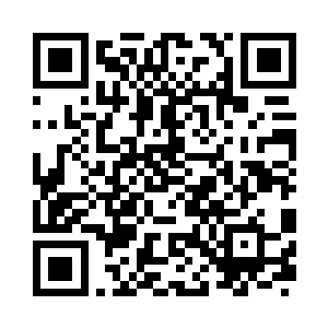 东方的天空依稀绽放出几抹狰狞的血色二维码生成