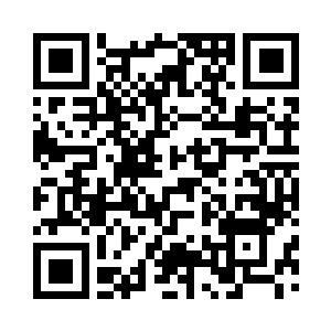 两个人细细碎碎的说着分离时期的事情二维码生成