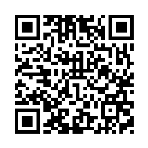 两个黑衣人便不能前后对着他去打了二维码生成