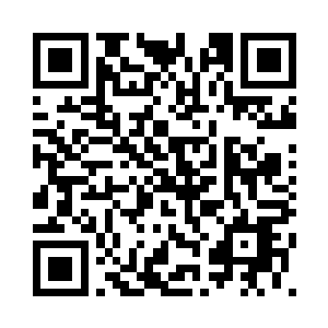 两人手臂上都有着一道长长的血痕二维码生成