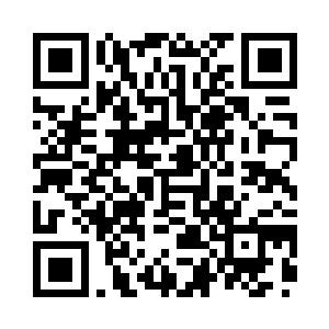 两人的目光不约而同的从棋盘上移开二维码生成