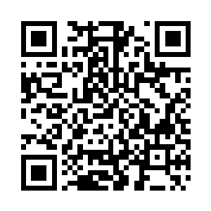 两台硕大无朋的巨神兵早就整装待发二维码生成