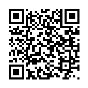 两女这个时候的神志已经不太清醒了二维码生成