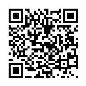 严默摘下自己的骨器师牌推到小狗嘴巴前二维码生成