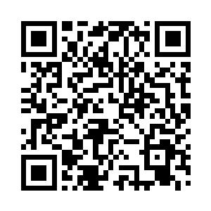 严默都能感觉到身后及左右传来的各种目光二维码生成