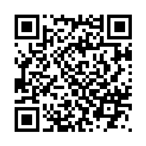 丹尼忽然想起了她在他耳边说的话二维码生成