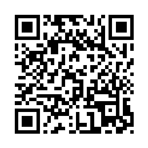 为首的是一位面无表情的绝色少女二维码生成