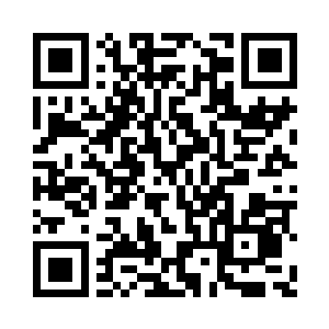 为首那个套着白衬衫的黑人咧嘴露出一口白牙二维码生成