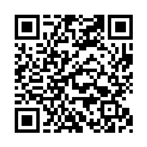 之前在遭遇到牧蛇和克劳德两个人拦路的时候二维码生成