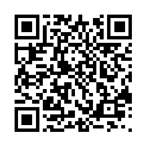 之后才看到夏侯赢前方一袭白衣的乌云二维码生成