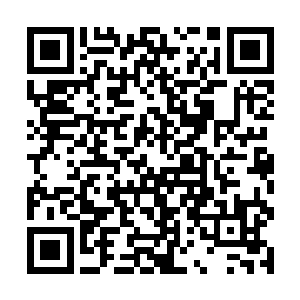 之后是受到无头鬼魂所托替他找回阵法中他的骷髅头二维码生成