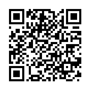 也不管这些记者里是不是有他熟悉的人二维码生成
