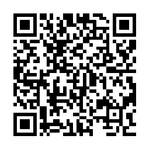 也因此苏落能够清晰地感觉到此时南宫流云身上传来的紊乱气息二维码生成