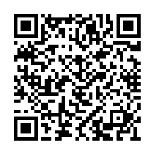 也在贯穿了他们的瞬间撕碎和焚尽了他们的身躯二维码生成