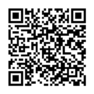 也当着这么多人的面揭穿了他那虚伪和始乱终弃的内在二维码生成