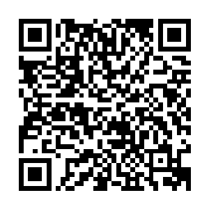 也是她在他生了病无人照顾的时候偷偷派人送了药材和银两给他二维码生成