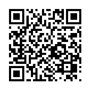 也是第一时间的就回到了自己的飞机上面二维码生成