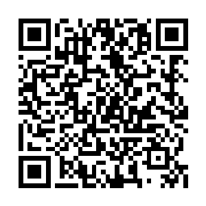 二人下车之后直接朝着东方浩然的房间之内走去二维码生成