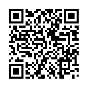 于是一气之下伸手去拿他放在眼前的U盘二维码生成