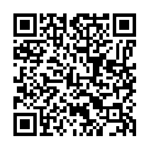 于是八爷就让九爷男扮女装去偷谢家大公子的贴身衣物二维码生成