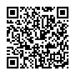 于是这段时曰不断有外地士子带着官文涌入此郡二维码生成