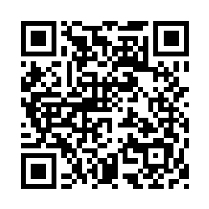 于是连忙招呼小亮过去和大家一起切蛋糕二维码生成