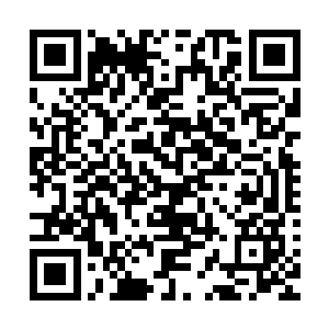 于是风清扬便蹦蹦跳跳的找了一个阴暗的洞窟躲在里面睡大觉二维码生成