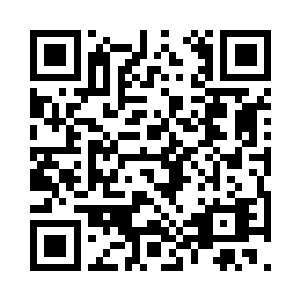 云二笑吟吟的给明老头的空杯子倒满了酒二维码生成