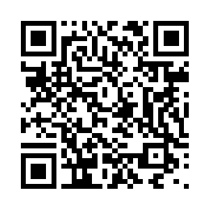 亲自动手雕刻到墓碑上也不下千百次二维码生成