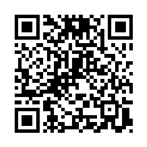人嗖的一下就让我从车里给扯出来了二维码生成