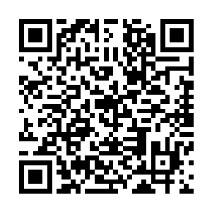 今天……就等着在床上好好伺候唐少吧……敬酒不吃吃罚酒二维码生成