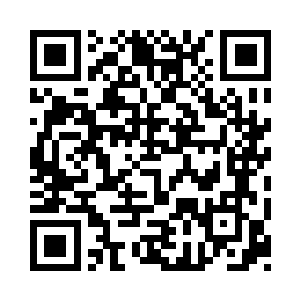从后视镜中看到俩小丫头脸蛋都红彤彤的二维码生成