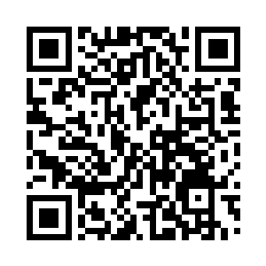 从文件夹里拿出几份连夜打印好的剧本初稿二维码生成