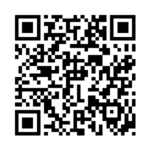 从暗白色的地面能看出来还在盐湖的范围二维码生成