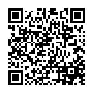 从监控里看到他的车突然间失控追尾了孙默默的车二维码生成