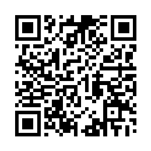 从药房的母婴柜台取了一罐子婴儿奶粉出来二维码生成