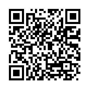 仔仔细细的看了看那四块木板拼成的画二维码生成