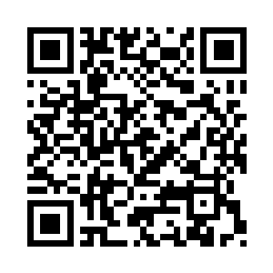 他之所以将曾柔母女全都抓过来就是因为这个二维码生成