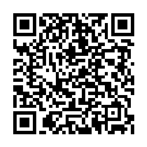 他也就不好再说什么过重的话来刺激妻子了……二维码生成