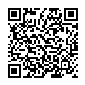 他们一定还会像今天这样冲出月吉城来干扰我们的进攻二维码生成