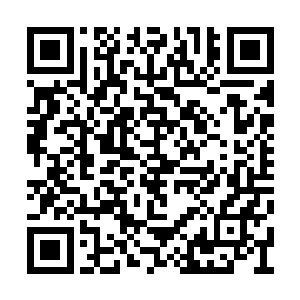他们可不认为一个娇生惯养的大少爷能忍受得住二维码生成