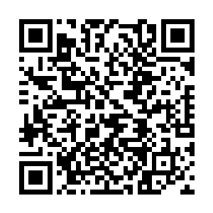 他们感觉到以原来的计划针对许紫烟已经不适用了二维码生成