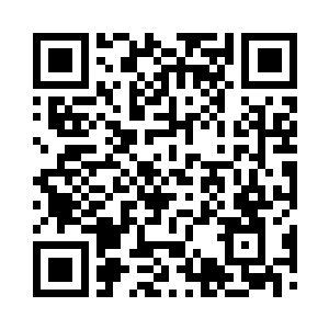他们所做的第一件事就是来到了一处城墙边二维码生成
