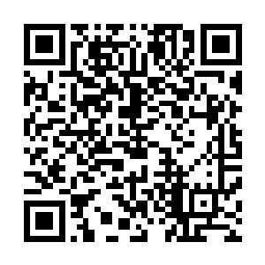 他们每天的任务就是每隔十分钟刷新一次很酷视频网的首页二维码生成