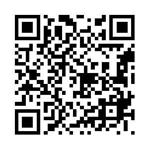 他们甚至能看到皮肤下缓缓流淌的白色圣炎二维码生成