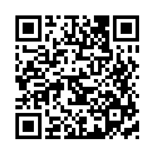 他依旧是那么的光芒万丈所有人视线的中心二维码生成