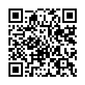 他倒是第一次看见夏天萌在他面前发呆二维码生成