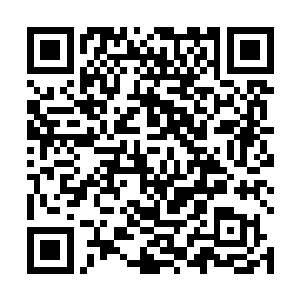 他印象之中最深刻的便是那些身穿白色僧袍的光头们了二维码生成