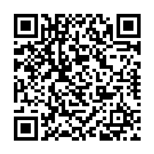 他却不知道在他的身后有着两个修士正在暗暗地跟随二维码生成